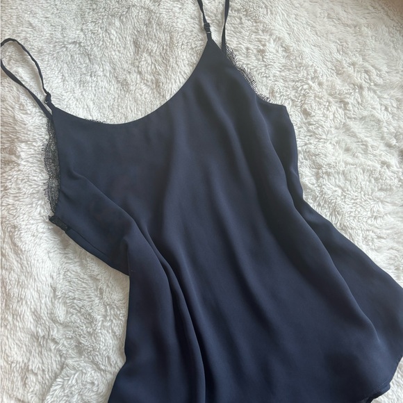 🌟 Aritzia Navy Blue Camisole - Size XS 🌟 - Picture 4 of 6